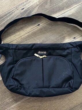 NWT Doona Essentials Stroller Bag in Nitro Black